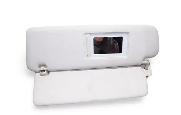 Volkswagen Touareg II Sun visor 7P0857551G