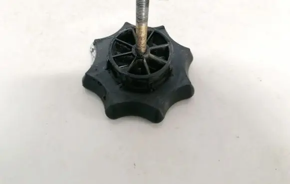 Seat Leon (1M) Spare wheel bolt 1j0800899