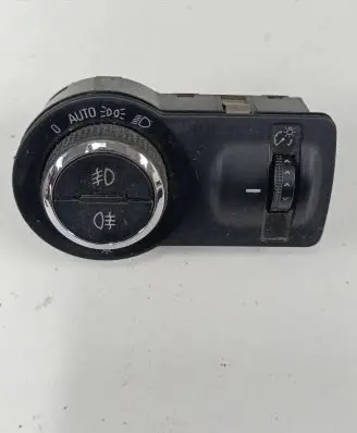 Opel Insignia A Light switch 13268707
