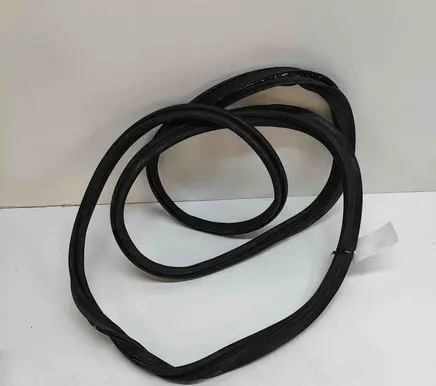 BMW iX Trunk rubber seal (body) 7954150