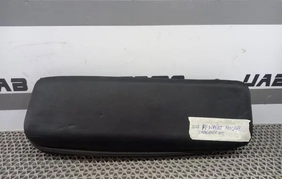 Renault Megane IV First aid kit 