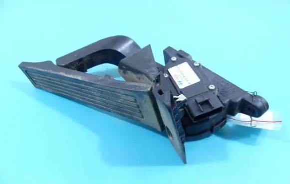Hyundai ix35 Accelerator throttle pedal GHM0187A-2S100 IMPRK1339127