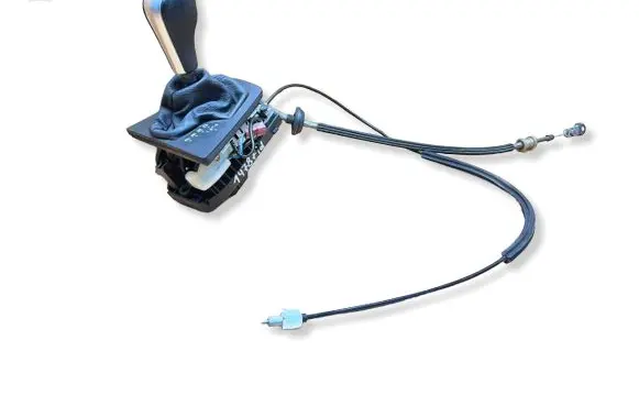 BMW X3 E83 Gear shifter/selector 3420339