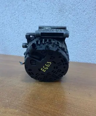 Mercedes-Benz E W211 Generator/alternator 0121715029 E663