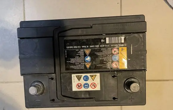 Hyundai Tucson IV NX4 Car battery 37110A6100
