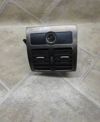 Audi A6 S6 C5 4B Dash center air vent grill 4B0819203