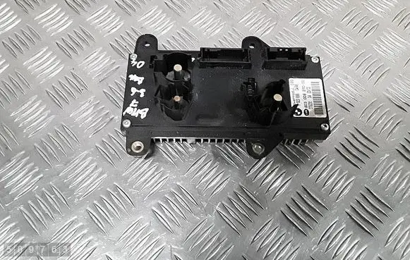 BMW 7 E65 E66 Power management control unit 6923898 8es00827002