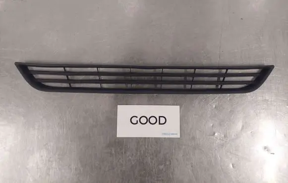Ford Fiesta Front bumper lower grill C1BB17K945AA