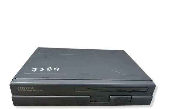 Toyota Avensis T250 Navigation unit CD/DVD player 0866200870