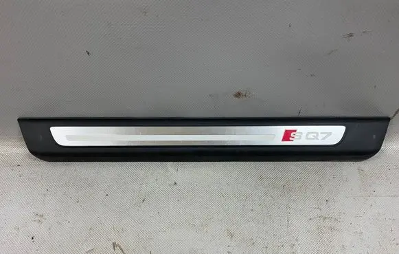 Audi Q7 4M Front sill trim cover 4M0853373C