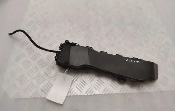 Mercedes-Benz CLS C257 Air intake duct part A2538320500