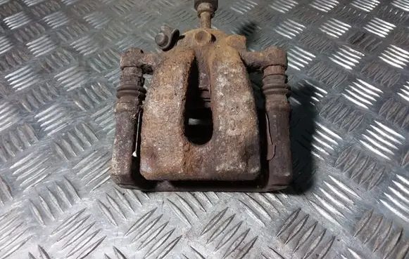 BMW 1 E81 E87 Rear brake caliper
