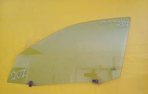 BMW 3 E46 Front door window glass four-door