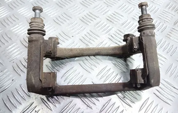 Suzuki SX4 Front Brake Caliper Pad/Carrier 