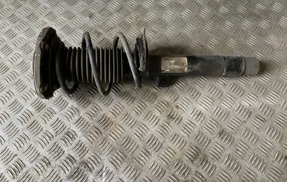 BMW 4 F36 Gran coupe Front shock absorber with coil spring 6873789