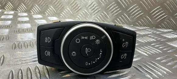 Ford Focus Light switch 10103849