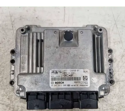 Ford Focus Engine control unit/module 0281015608 9M5112A650BF