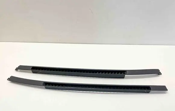 Mercedes-Benz SL R129 Dashboard air vent grill cover trim A1296890280 A1296890180