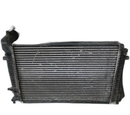 Volkswagen Golf V Intercooler radiator 1K0145803G