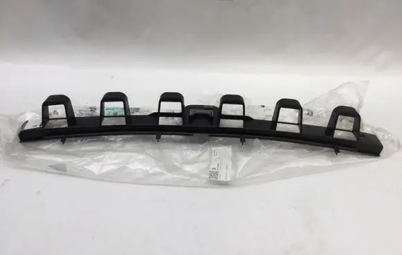 Ford Focus Rear bumper mounting bracket 1748858