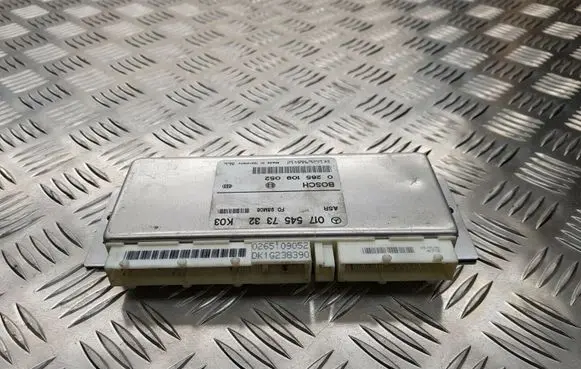 Mercedes-Benz E W210 ABS control unit/module 0175457332 K03