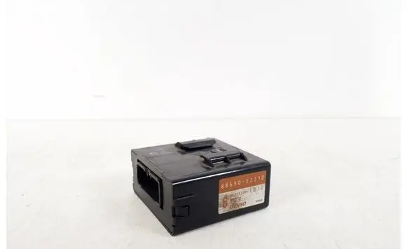 Toyota Corolla E120 E130 Other control units/modules 88650-02330