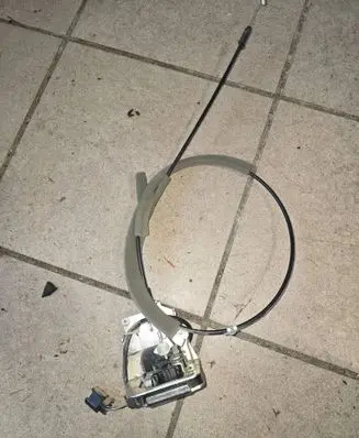 Renault Master III Sliding door lock 