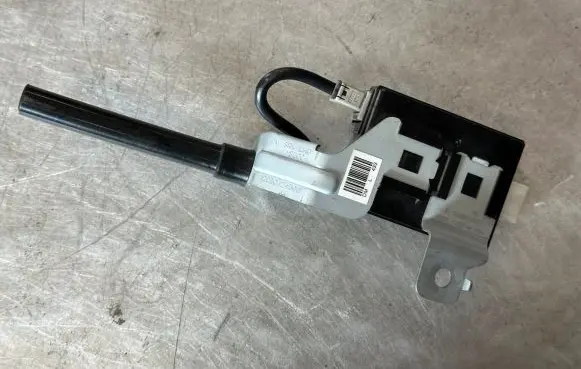 Hyundai Santa Fe Antenna control unit 954702W500