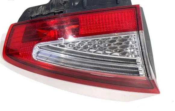 Ford Mondeo MK IV Rear/tail lights BS71-13A603-BD
