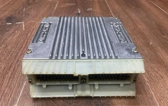 Mercedes-Benz SL R129 Engine control unit/module ECU A0205455132 0261204142