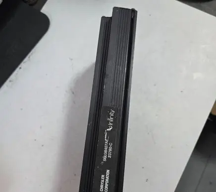 Jeep Grand Cherokee (WJ) Sound amplifier H83781 56038407AE 23780C