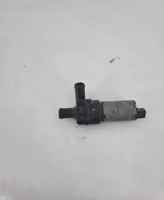 Mitsubishi Pajero Electric auxiliary coolant/water pump 0392020034