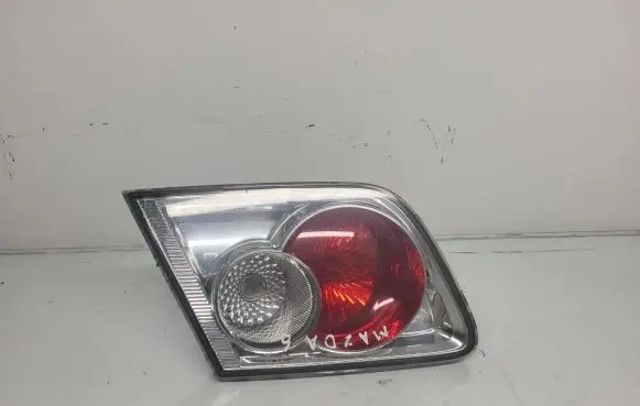 Mazda 6 Tailgate rear/tail lights 22661971