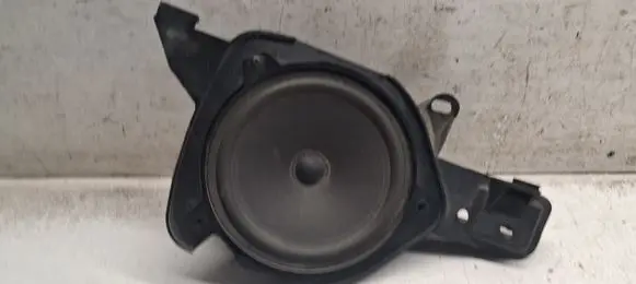 BMW 3 E46 Parcel shelf speaker 8381560
