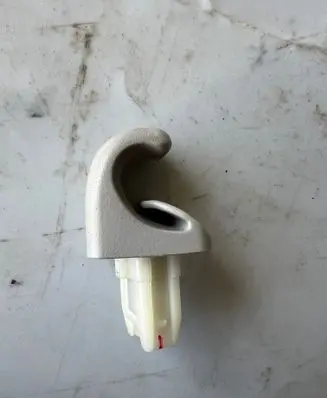 Toyota Prius (NHW20) Sun visor clip/hook/bracket 