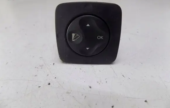 Renault Laguna III Light switch NV676