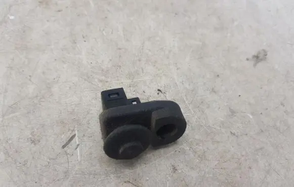 Nissan Primera Rear door sensor NOCODE