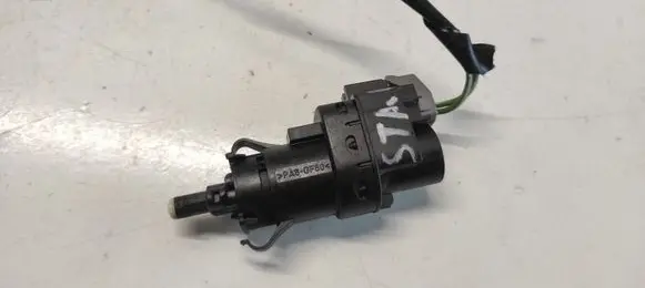 Ford Focus Brake pedal sensor switch 3M5T13480 3M5T13480AB