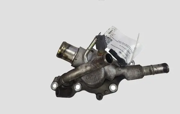 Nissan Juke I F15 Thermostat/thermostat housing