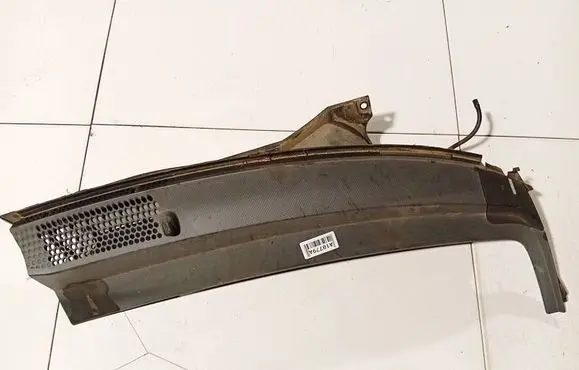 Wiper trim