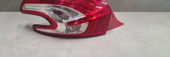 Peugeot 208 Rear/tail lights 9672628280