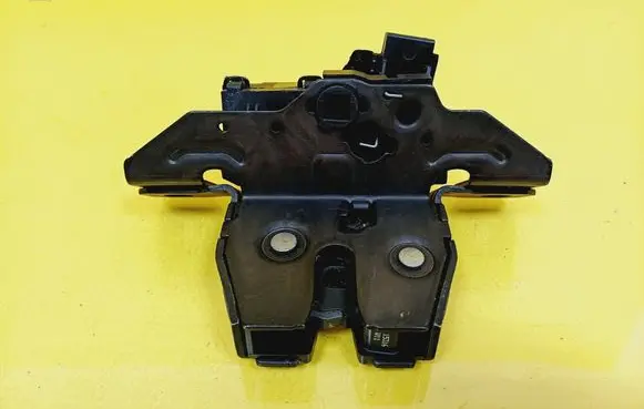 Opel Astra J Tailgate/trunk/boot lock/catch/latch