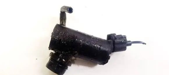 Toyota RAV 4 (XA20) Windscreen/windshield washer pump 8533033020 85330-33020