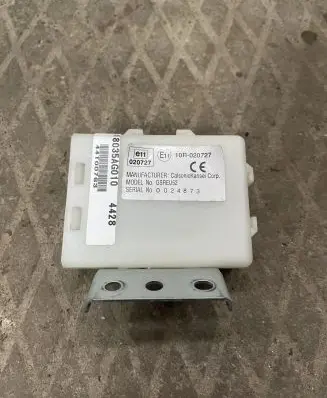 Subaru Outback Door central lock control unit/module 88035AG010 44T00763 10R020727