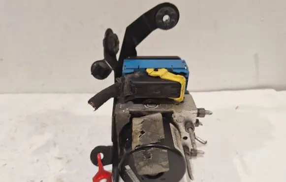 Renault Megane III ABS Pump 10.0961-1478.3