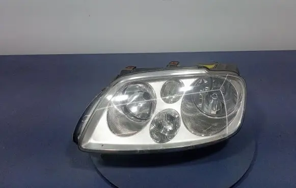 Volkswagen Touran I Headlight/headlamp 1T0941005F