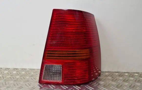 Volkswagen Golf IV Rear/tail lights 1J9945075P