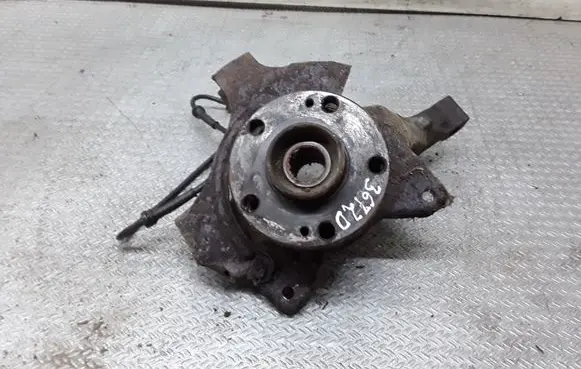 Renault Espace III Front wheel hub spindle knuckle