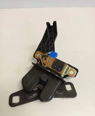 Audi A4 S4 B6 8E 8H Tailgate/trunk/boot lock/catch/latch 8E5827507 8E5827505A