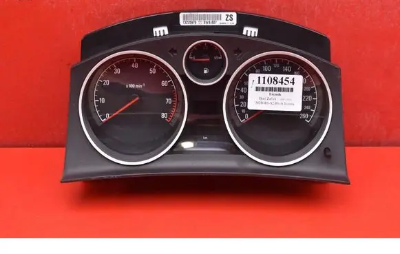Opel Zafira B Speedometer (instrument cluster) 13225979